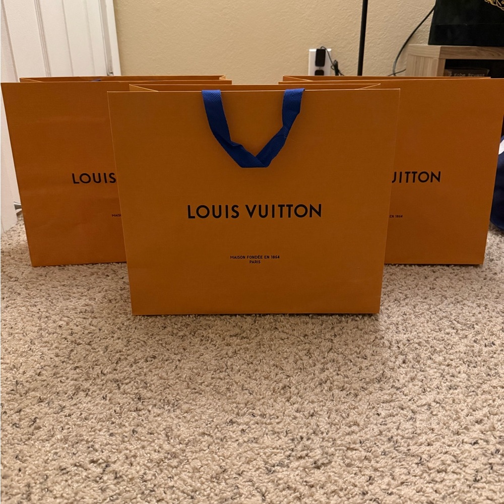 Louis Vuitton Shopping Bags